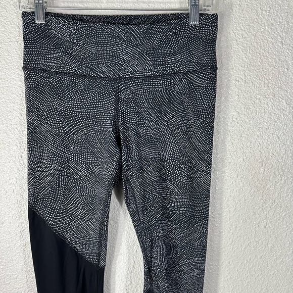Lululemon Speed Wunder Tight Asym Free Spirit Ice Grey Black SZ 8 - Picture 7 of 7